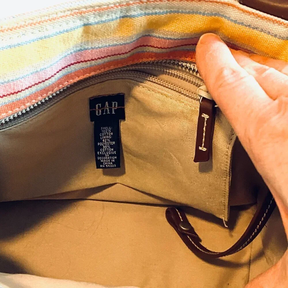 GAP multi color